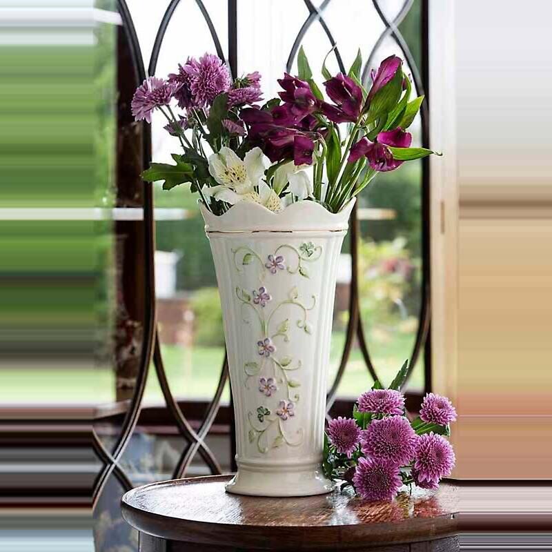 belleek irish flax 9.5" vase
