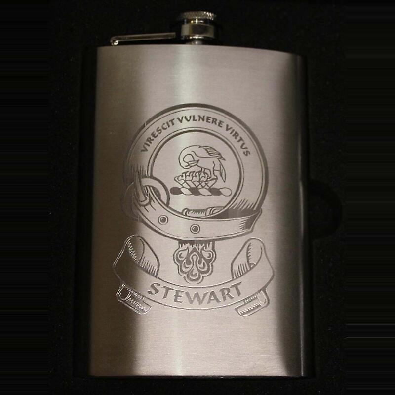 coat of arms personalized 8oz clan hip flask