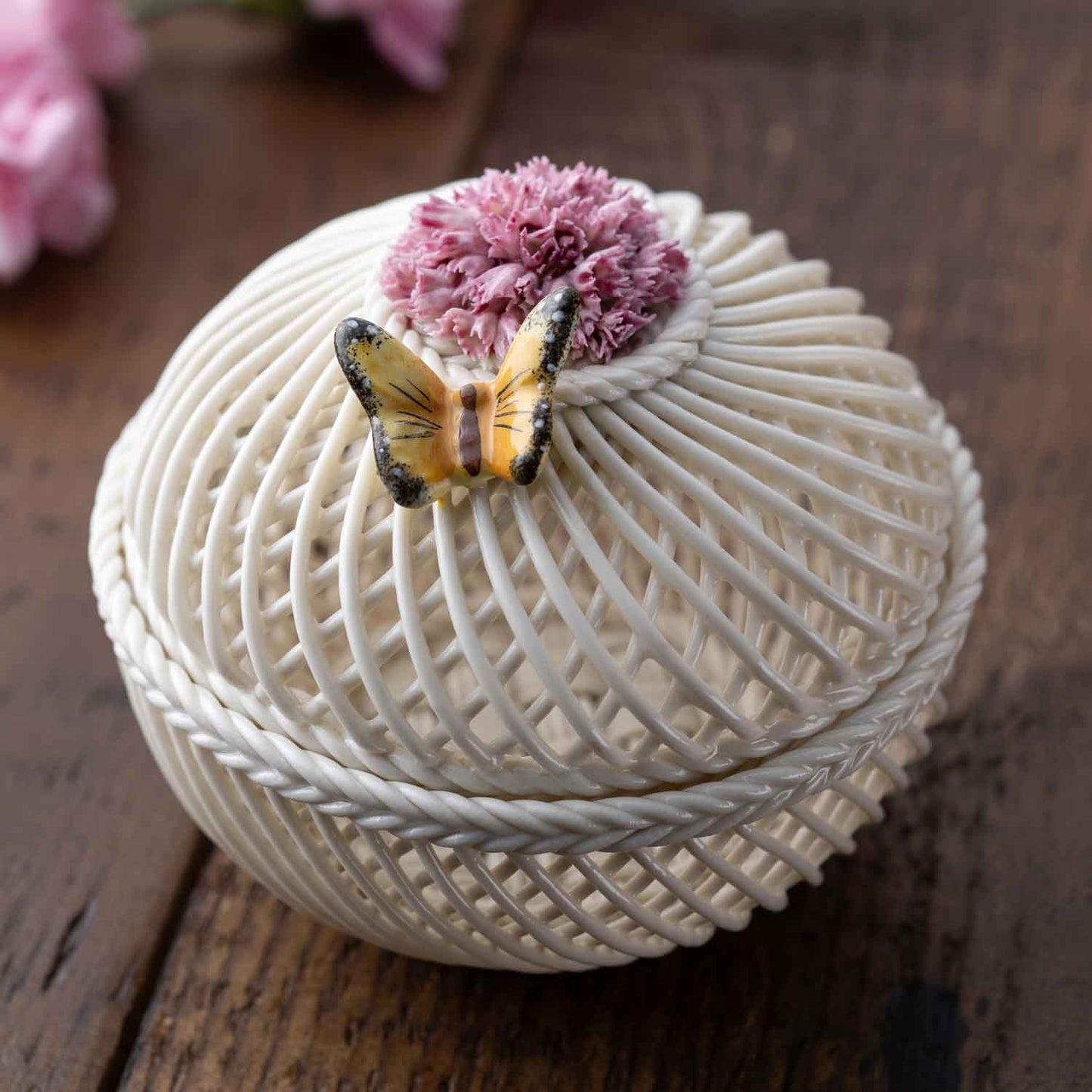 flower of the month irish basket carnation january