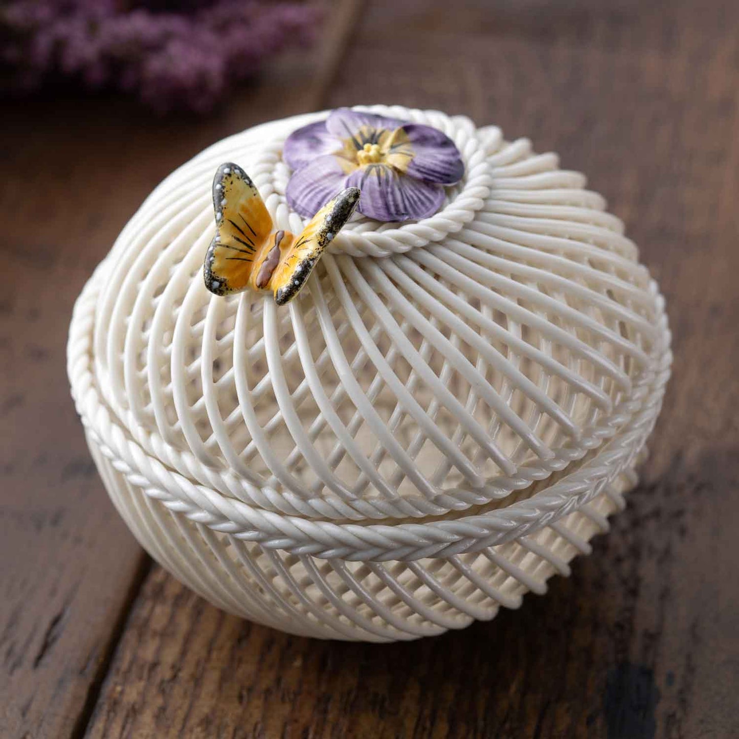 flower of the month irish basket viola february