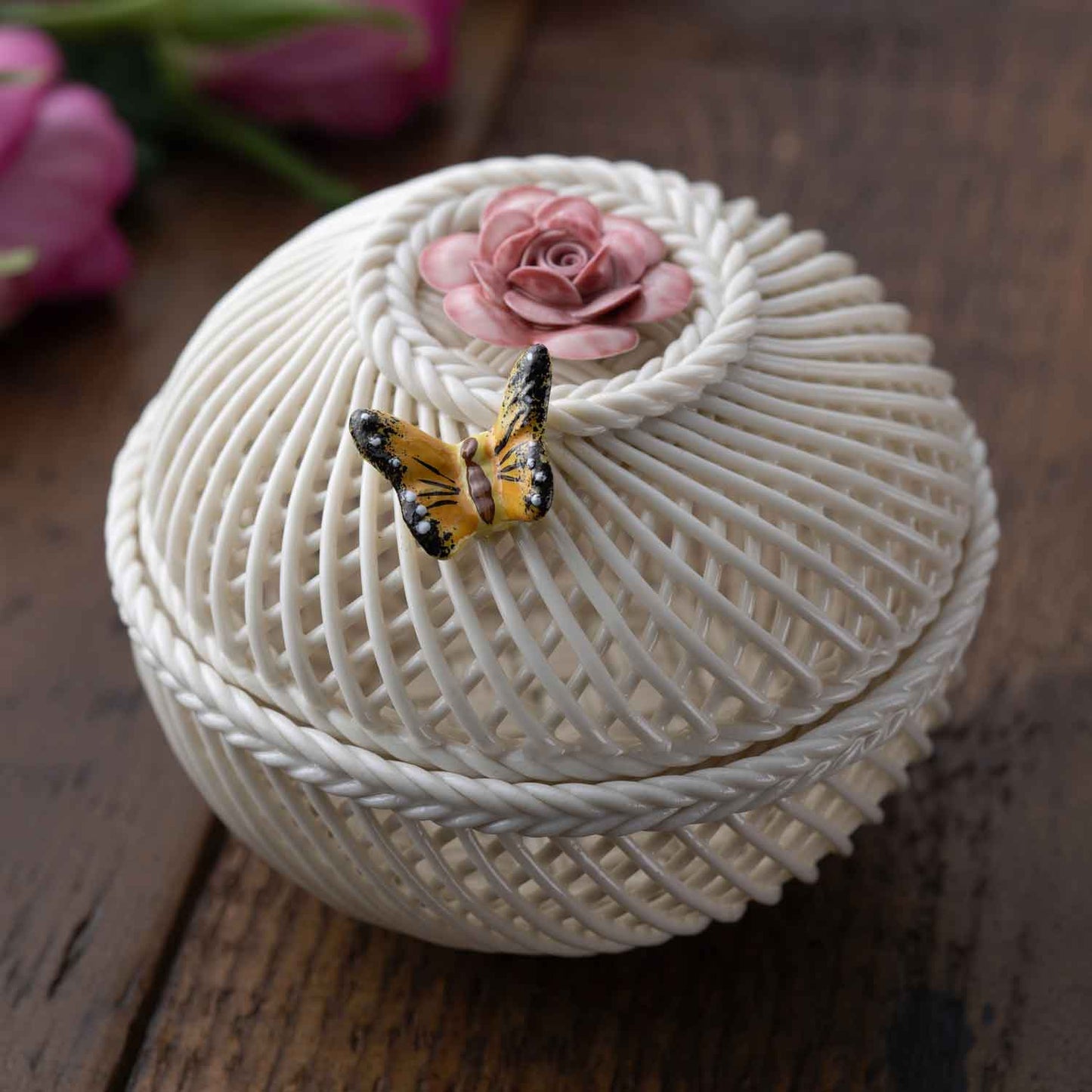 flower of the month irish basket rose june