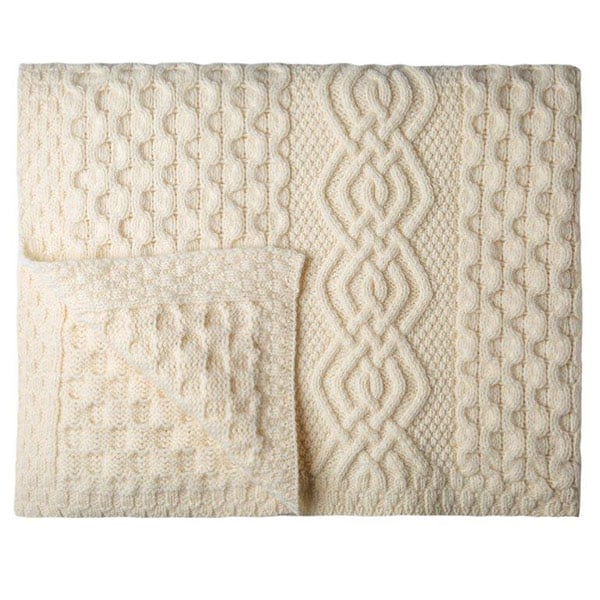 irish throw | honeycomb merino wool aran knit throw