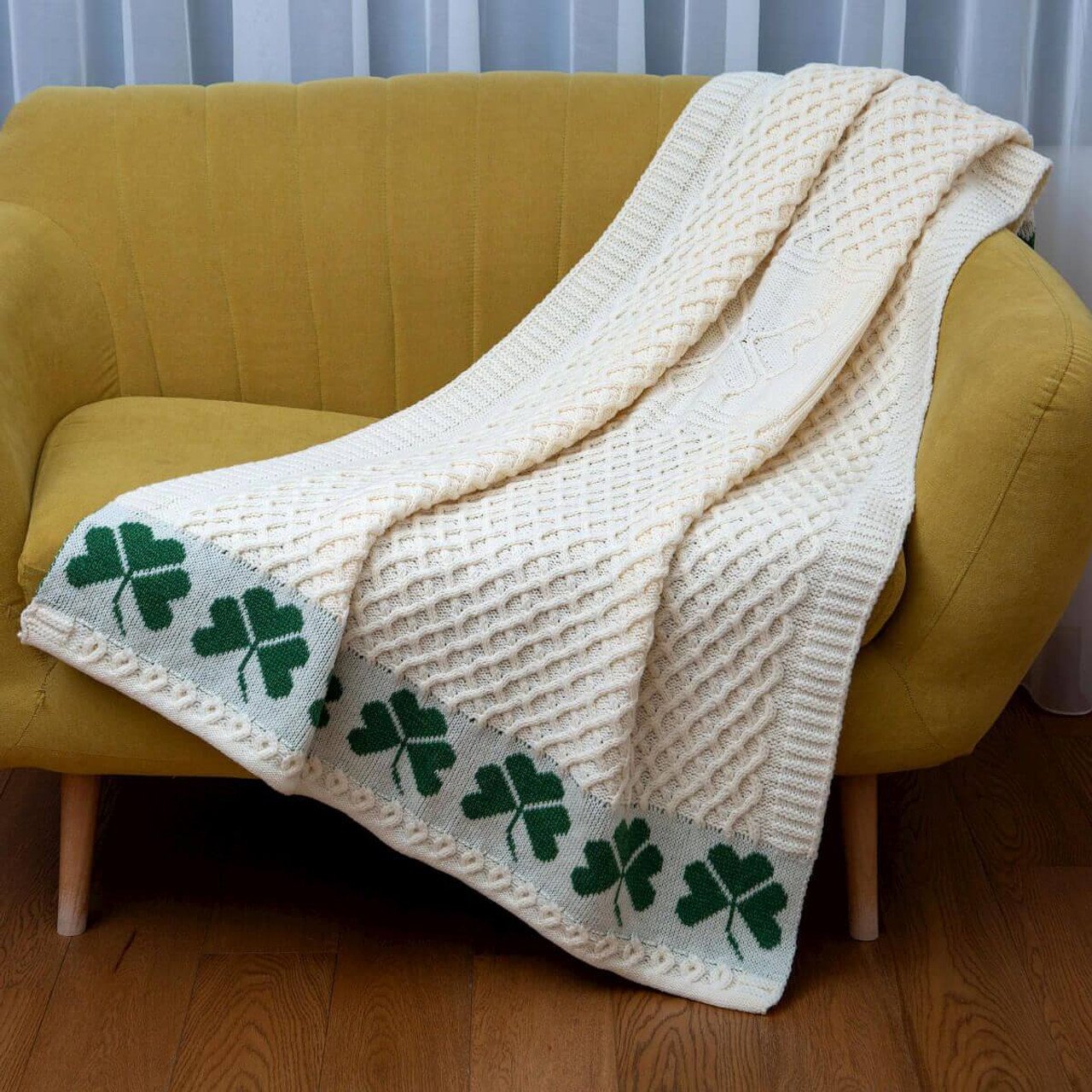 irish throw | merino wool aran knit shamrock throw