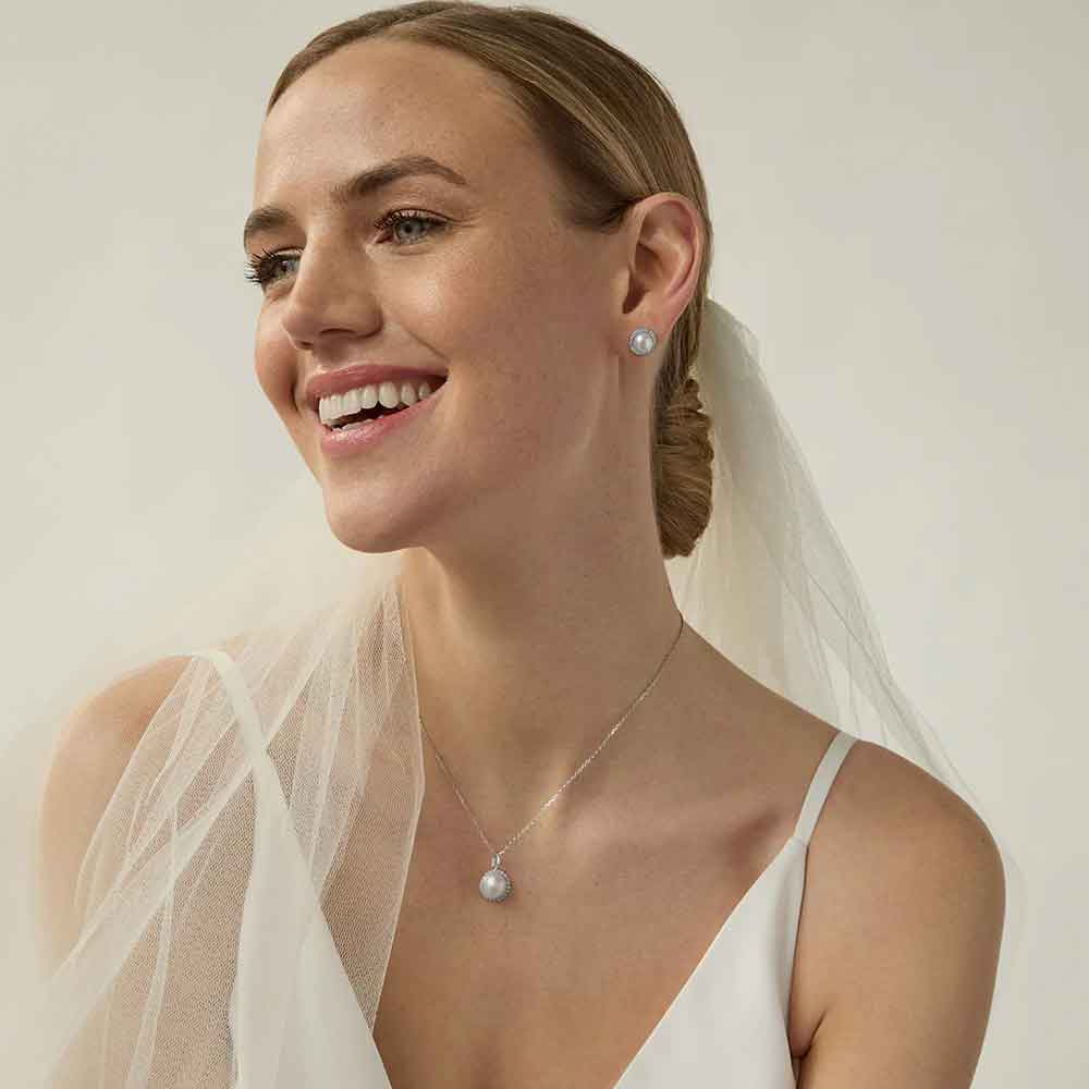 irish necklace | sterling silver crystal halo pearl pendant
