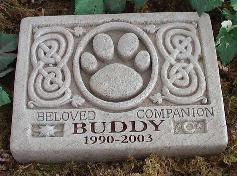Product image for Personalized Celtic Pet Memorial Stone