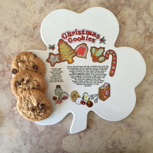 Product image for Irish Christmas - Shamrock Tray with Christmas Cookie Recipe
