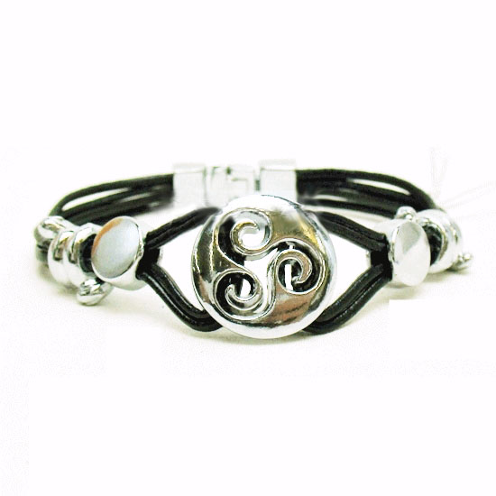 Product image for Celtic Bracelet - Celtic Triskele Leather Bracelet