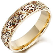 Celtic Wedding Ring - Mens Gold Celtic Spiral Triskel Irish Wedding Band Product Image