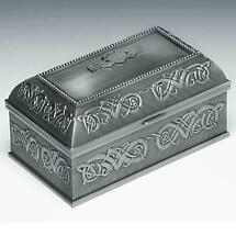 Alternate image for Irish Pewter Claddagh Jewelry Box Large