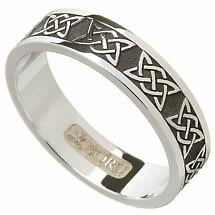 Irish Ring - Ladies Lovers Knot Wedding Band Product Image