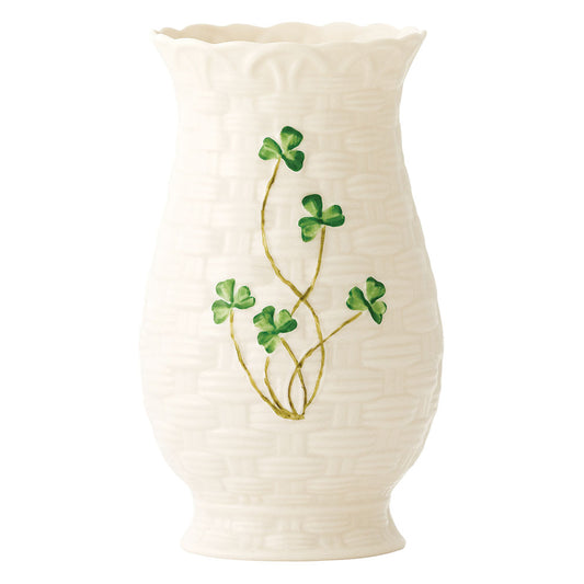 Belleek Vase - 7" Kylemore on a white background