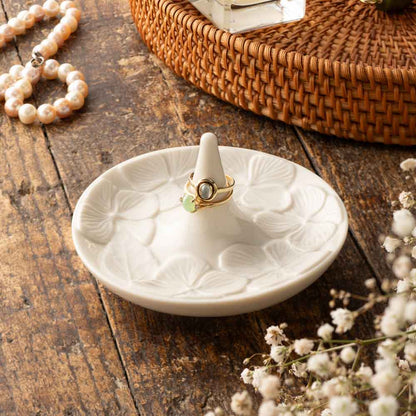 Belleek Pottery | Hydrangea Irish Ring Holder