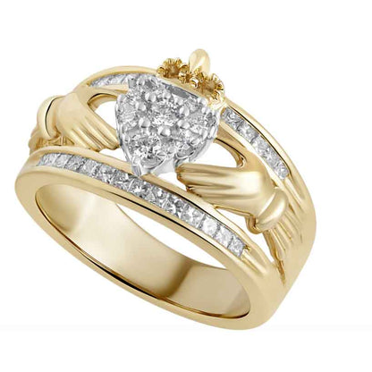 Promotional text for up to 40% OFF Irish Gifts for Mom. Offer ends April 30th.
