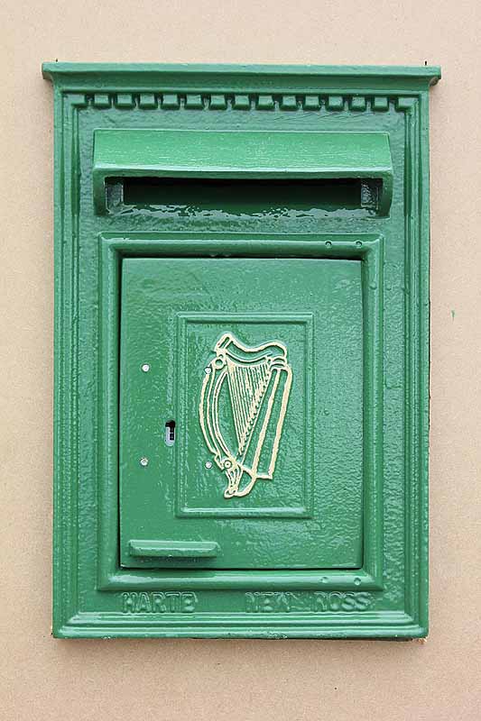 Product image for Irish Cast Iron Mail Box Green with Gold Harp