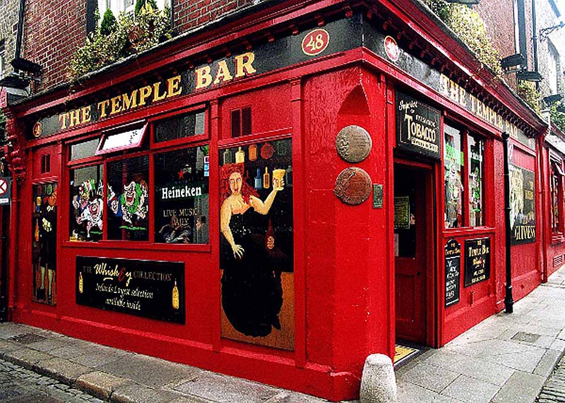 Product image for Temple Bar, Dublin Photographic Print