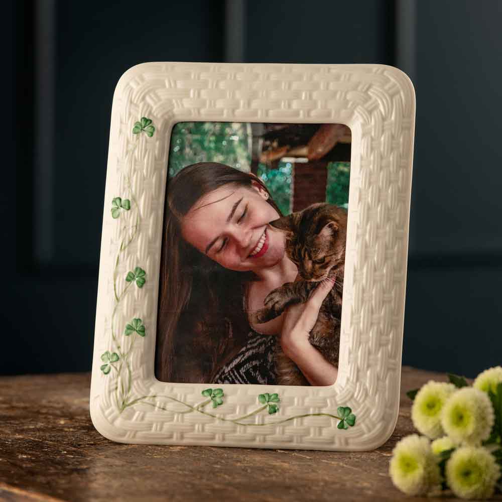 Product image for Belleek Shamrock 5 x 7 Frame