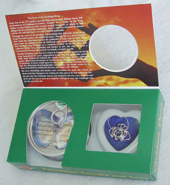 Product image for Irish Necklace - Claddagh Pearl Necklace