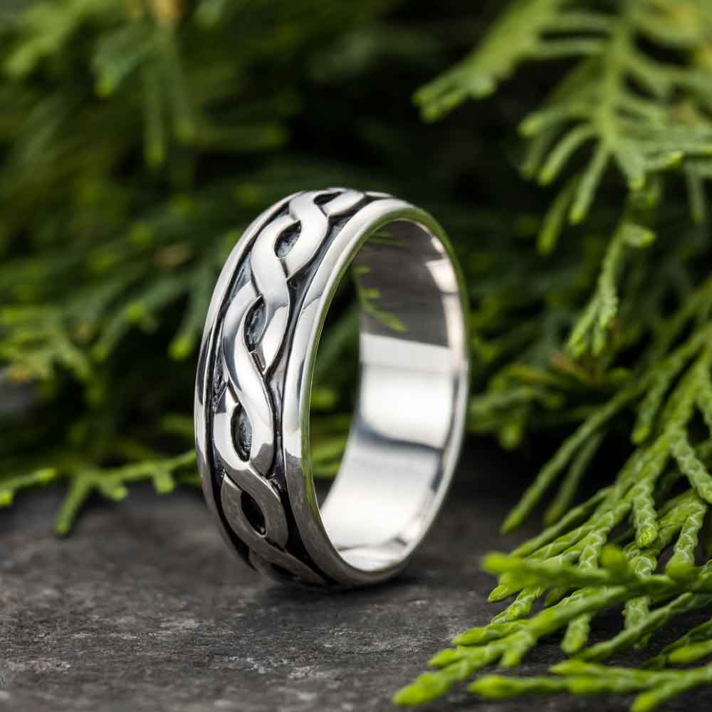 Solvar Sterling Silver Celtic Band Wide / Size 13, Women's