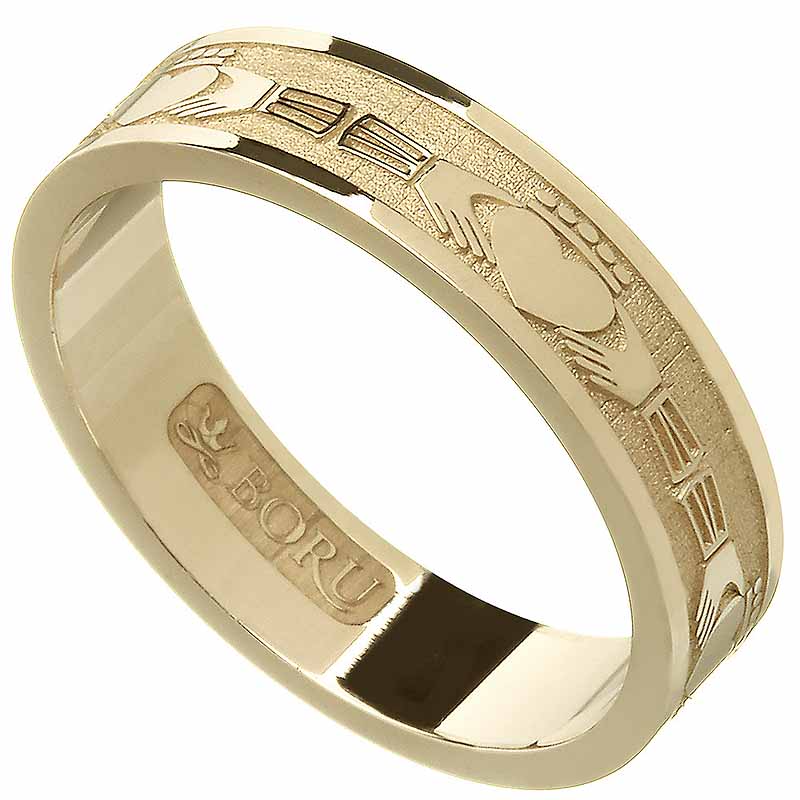 Product image for Claddagh Ring - Ladies Claddagh Wedding Ring