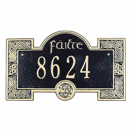 Personalized Failte Welcome Plaque - 1 Line