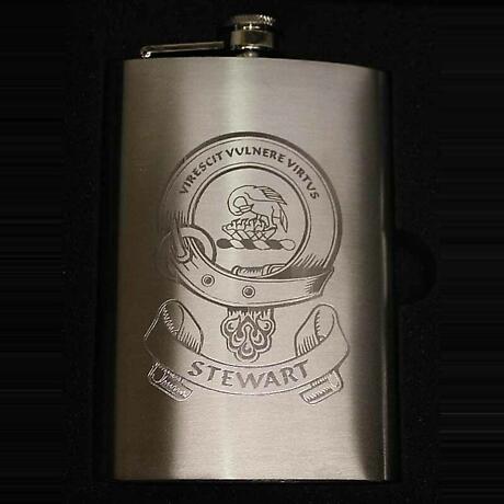Product Image for Coat of Arms Personalized 8oz Clan Hip Premium Flask