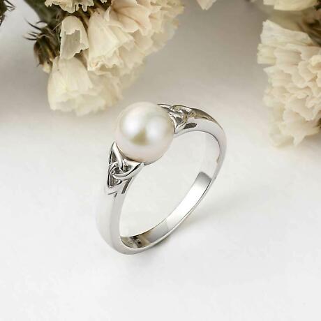 Alternate Image 1 for Irish Ring | Sterling Silver Pearl Trinity Knot Ring