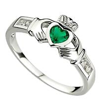 Claddagh Ring - Ladies Sterling Silver and Emerald Heart Claddagh Product Image