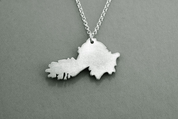 select-CJIRISHCOUNTYPENDANT-GALWAY