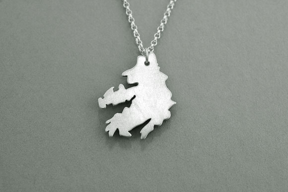 select-CJIRISHCOUNTYPENDANT-KERRY