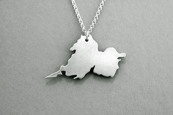 select-CJIRISHCOUNTYPENDANT-CLARE