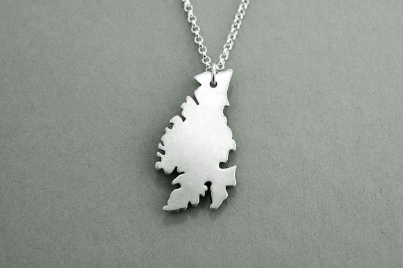 select-CJIRISHCOUNTYPENDANT-DONEGAL